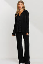 Load image into Gallery viewer, Plisse and Thank you
