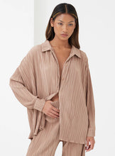 Load image into Gallery viewer, Plisse and Thank you
