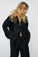 Load image into Gallery viewer, Plisse and Thank you
